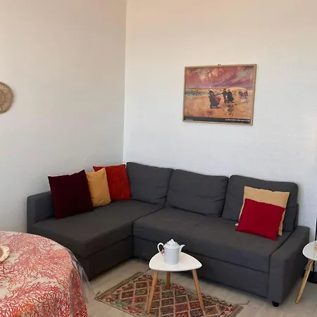 Spacious Family Nest Facing The Sea 아파트 La Baule