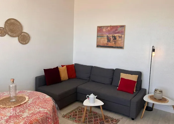 Spacious Family Nest Facing The Sea 아파트 La Baule